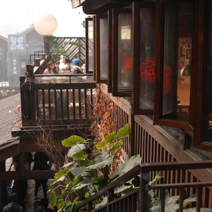 Family terraces and cafés for calm evenings in Madrid